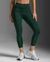 Form Stash Hi-Rise Compression 7/8 Tights, Ever Green/Ever Green