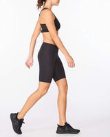 Motion Mid-rise Compression Shorts