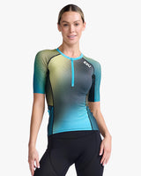 Aero Tri Sleeved Top