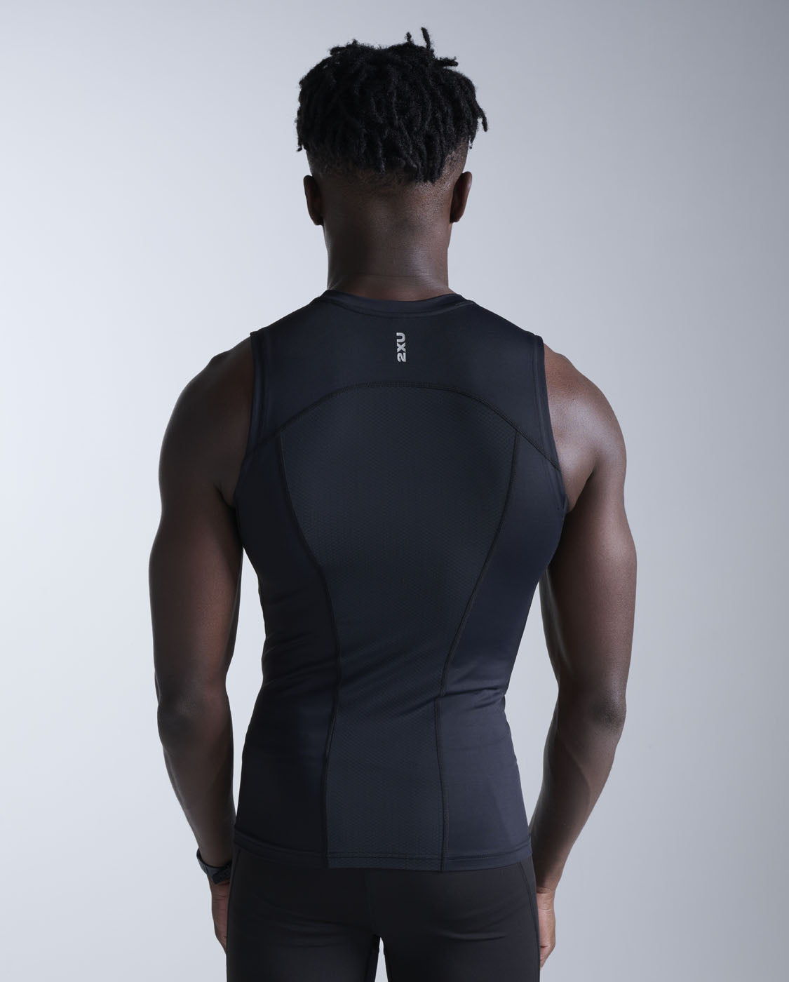 Men's Compression Singlets & Tshirts | Long & Short Sleeve – 2XU