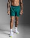 Motion 5.5 Inch Shorts - Dark Moss/Dark Moss