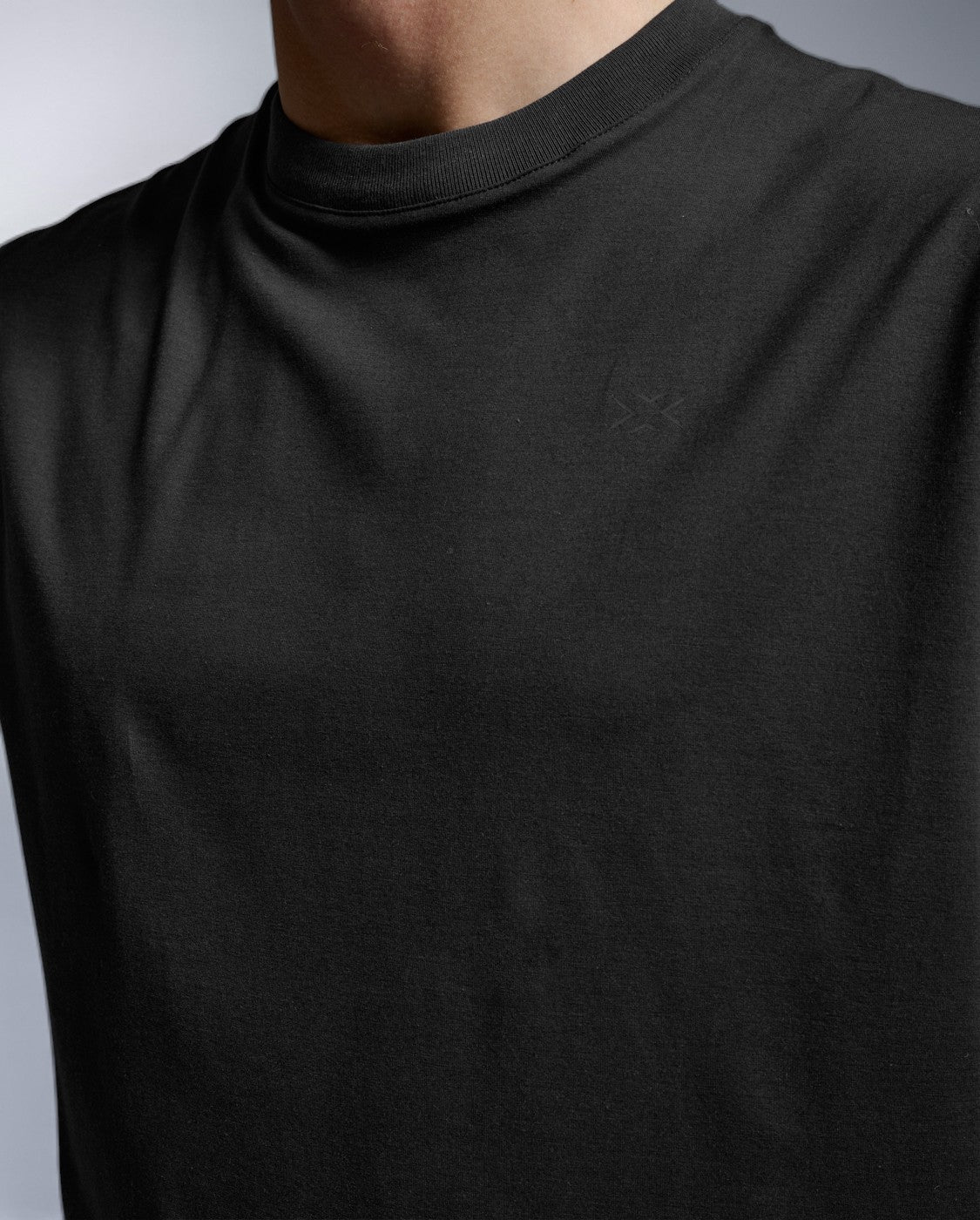 Motion Oversized Tencel Tank, Black/Black
