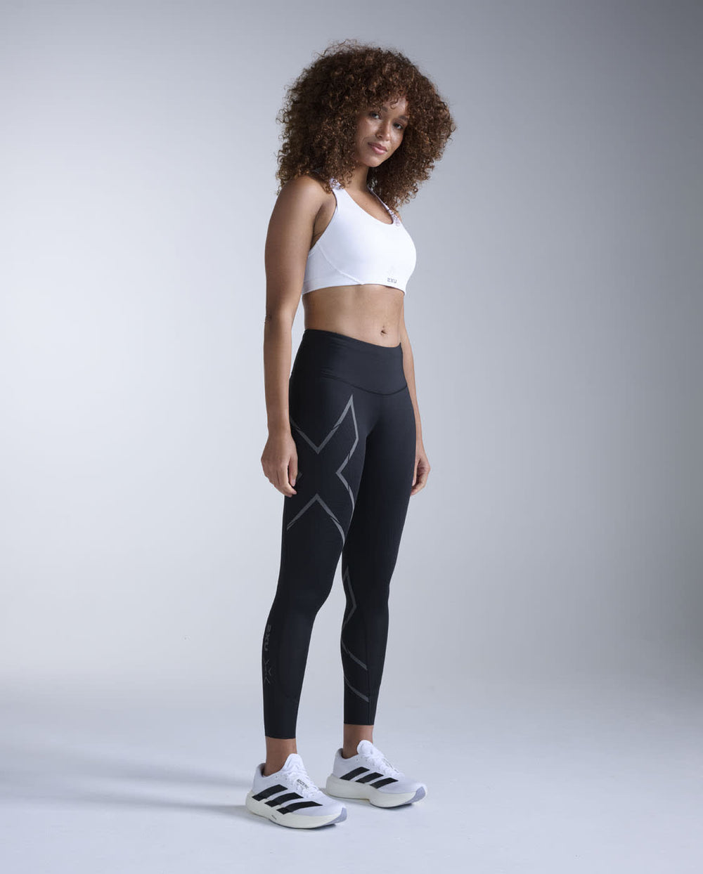 Light Speed Mid-Rise Compression Tights Women | 2XU