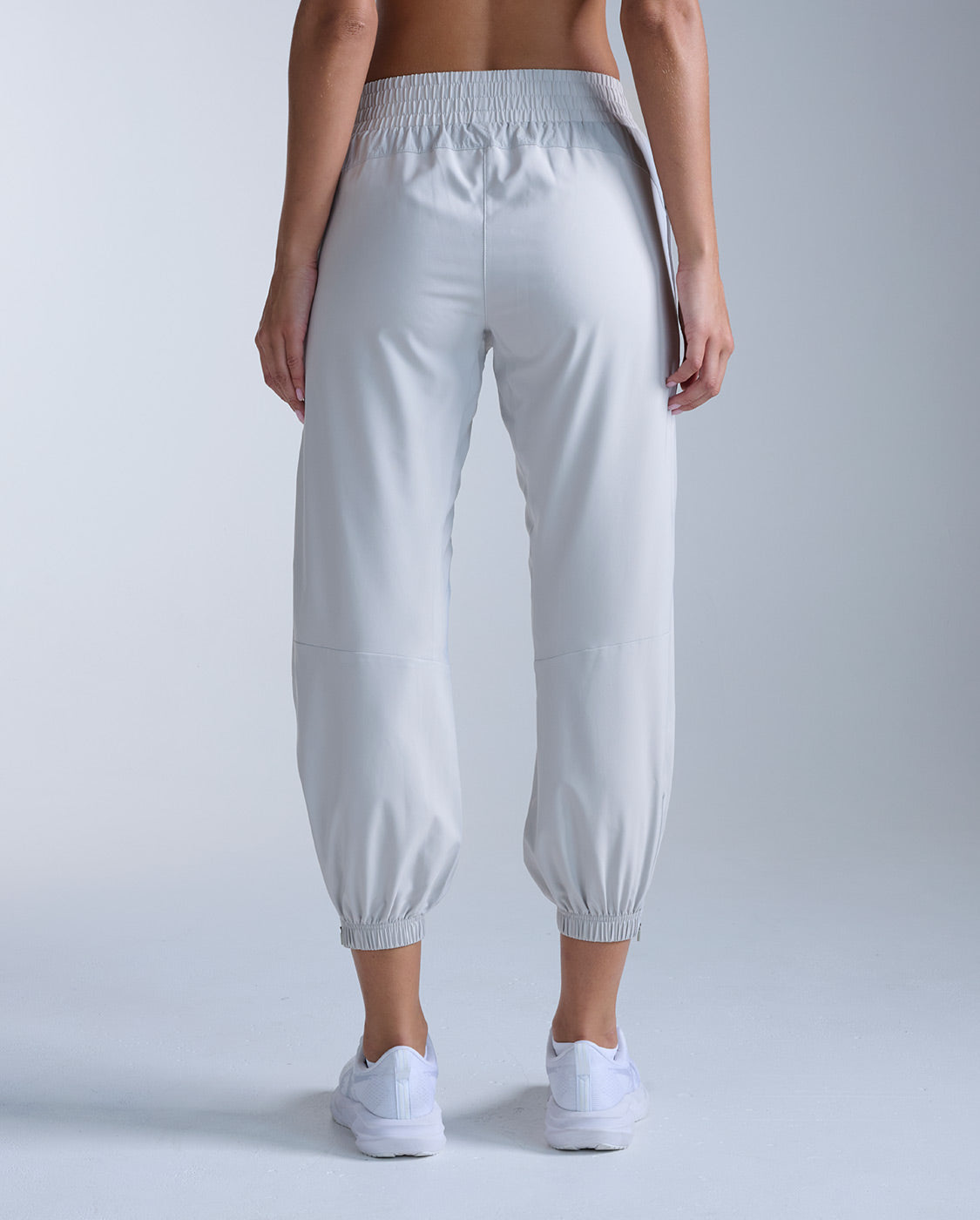 Aero Hi-Rise Woven Jogger, Harbor Mist/Silver Reflective