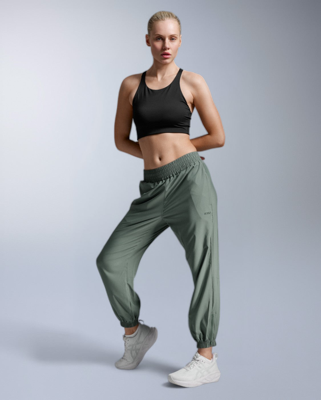 Aero Hi-Rise Woven Jogger, Olive Leaf/Olive Leaf Reflective