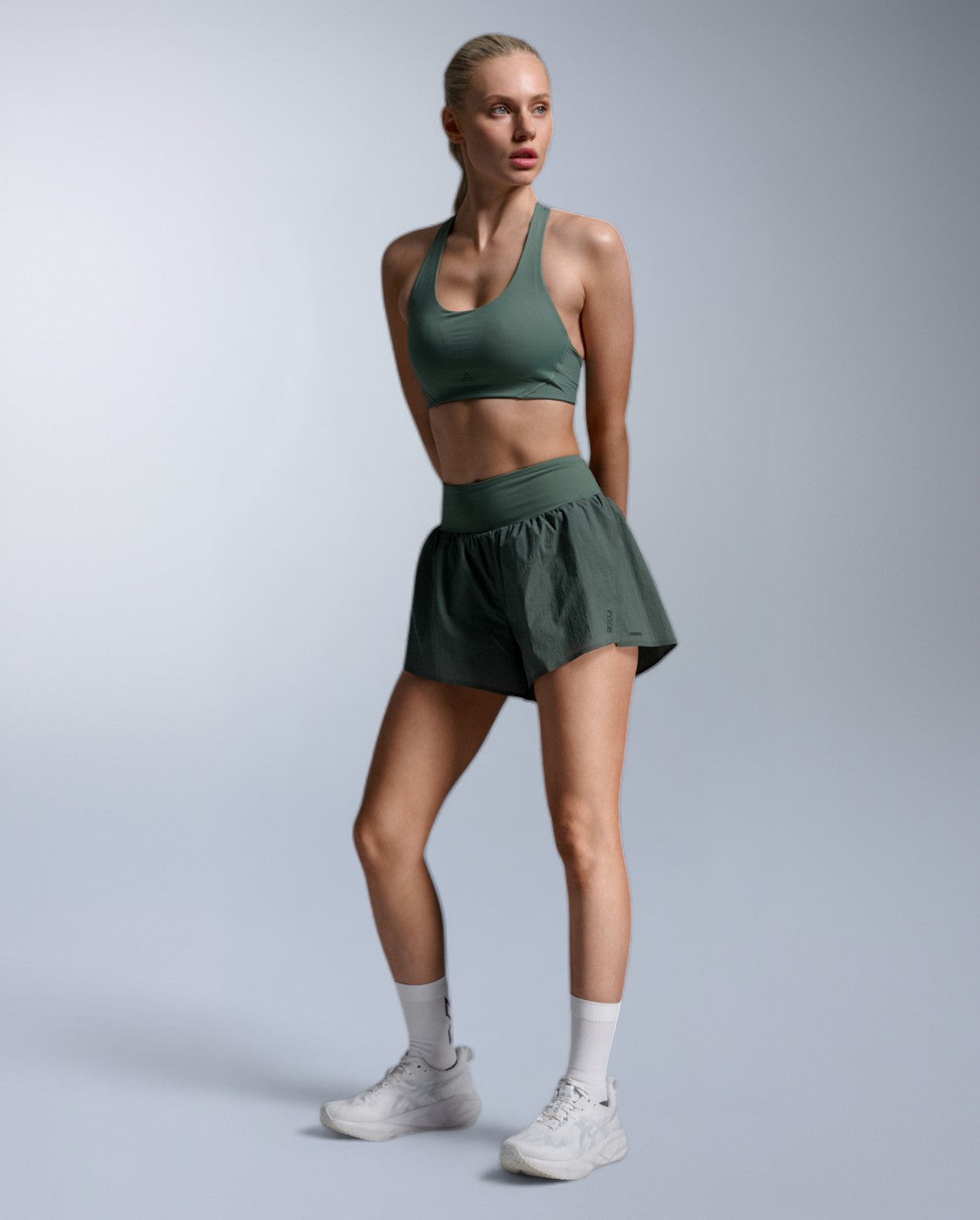 Aero Mesh Medium Impact Bra, Olive Leaf/Olive Leaf Reflective
